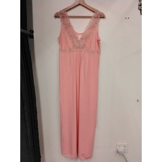 Vintage Long Pink Nighty w/ Lace Details