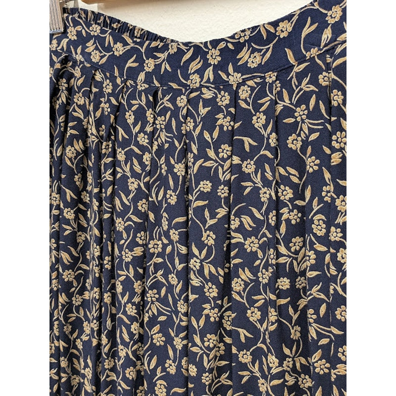1990s H. Apparel Co. Midi Floral Skirt