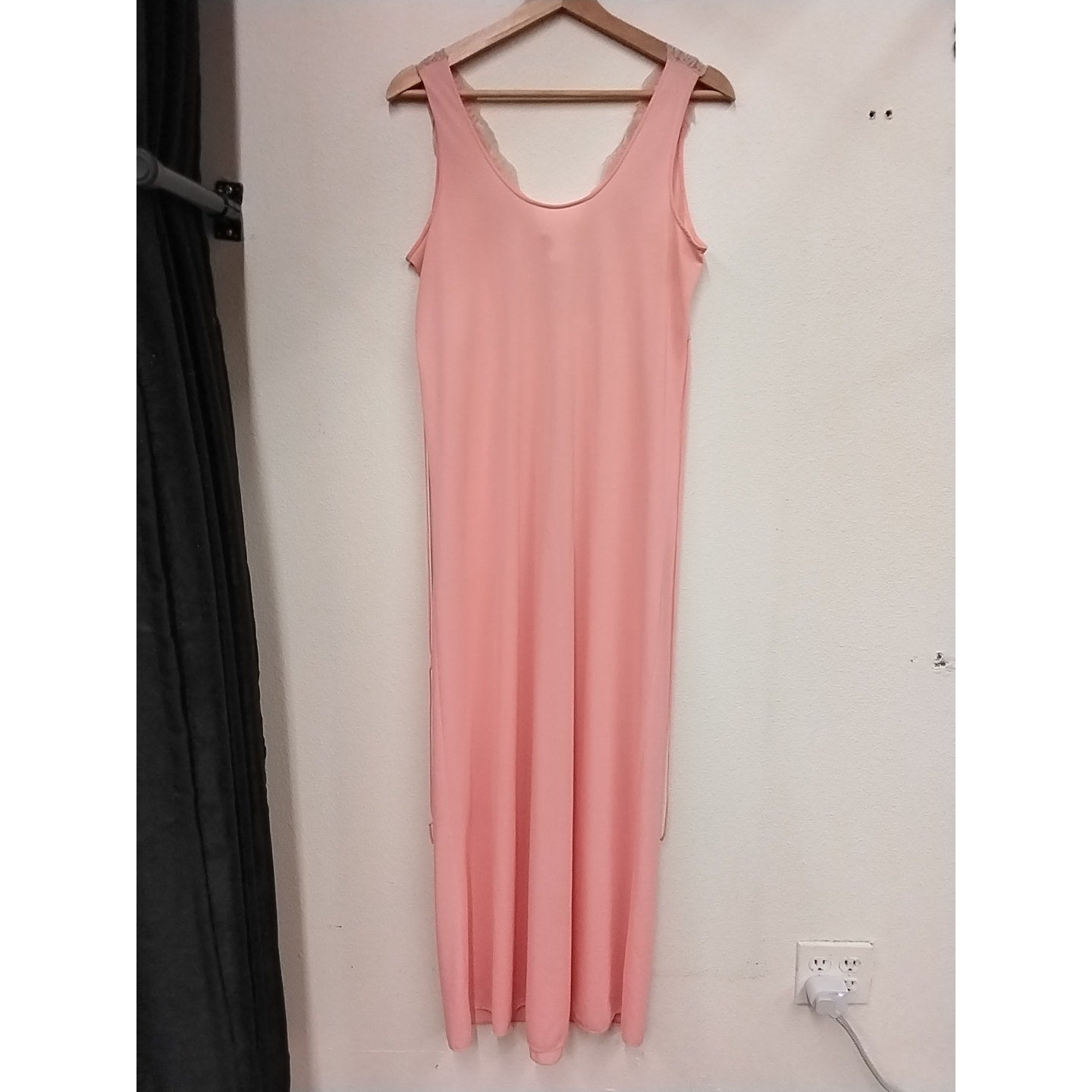 Vintage Long Pink Nighty w/ Lace Details