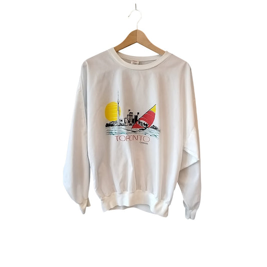 Vintage White Toronto Pullover