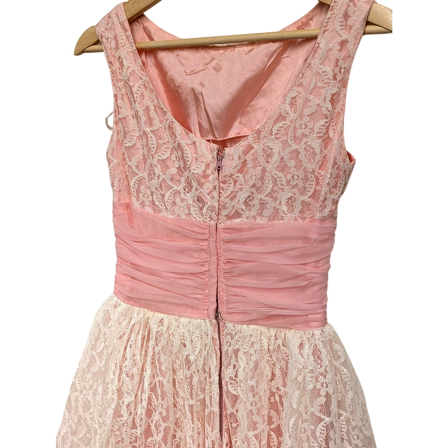 1980s Pink Midi Lace Dress